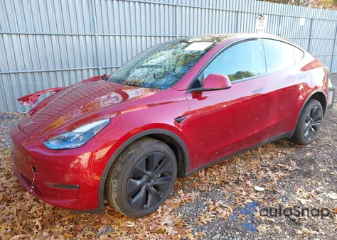2025 Tesla Model Y Long Range Dual Motor All-Wheel Drive из США, поврежденный, VIN 7SAYGDEE4SA367417